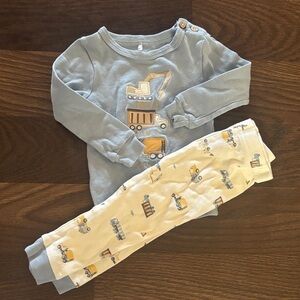 Kids' Blue and Cream Construction Pajama Set